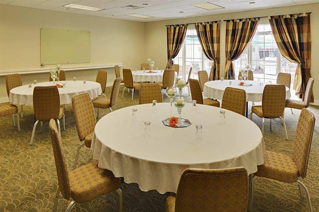 Homewood Suites By Hilton Orlando-Ucf Area Facilities photo